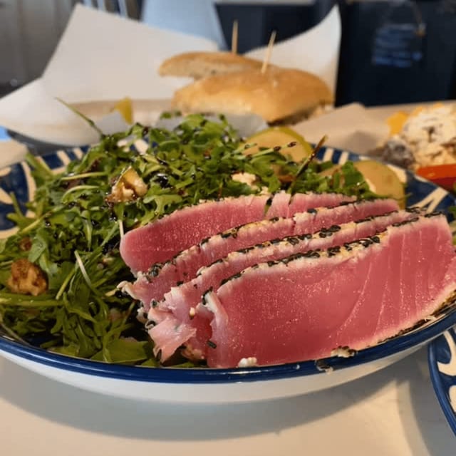 PROSCIUTTO + PEAR ARUGULA SALAD (AHI TUNA STEAK).