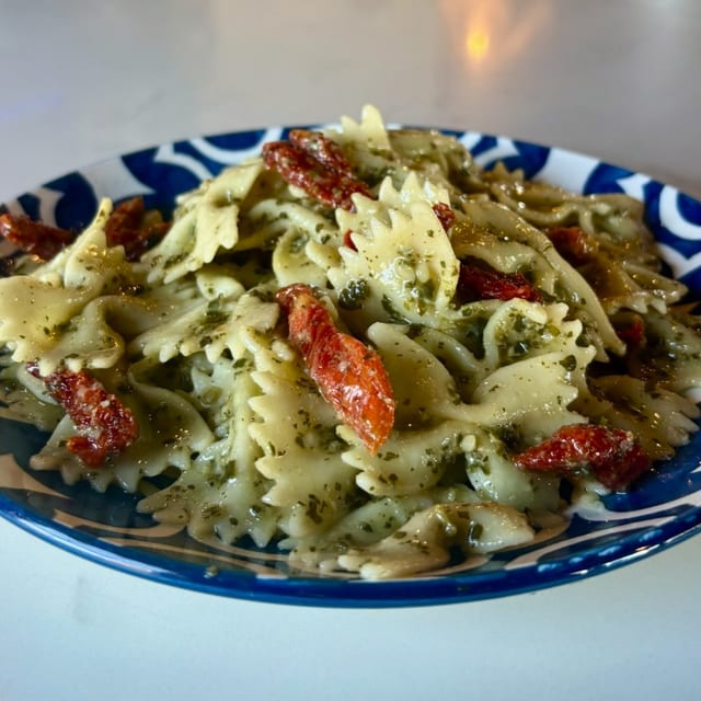 BOW TIE BASIL PESTO SALAD BULK - 32oz.